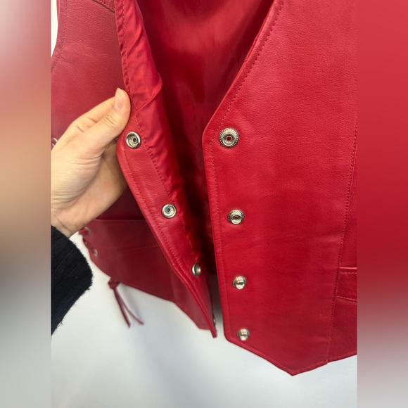 Vintage 90s Red Lace Up Leather Biker Vest Snap Front Size M - Picture 10 of 14